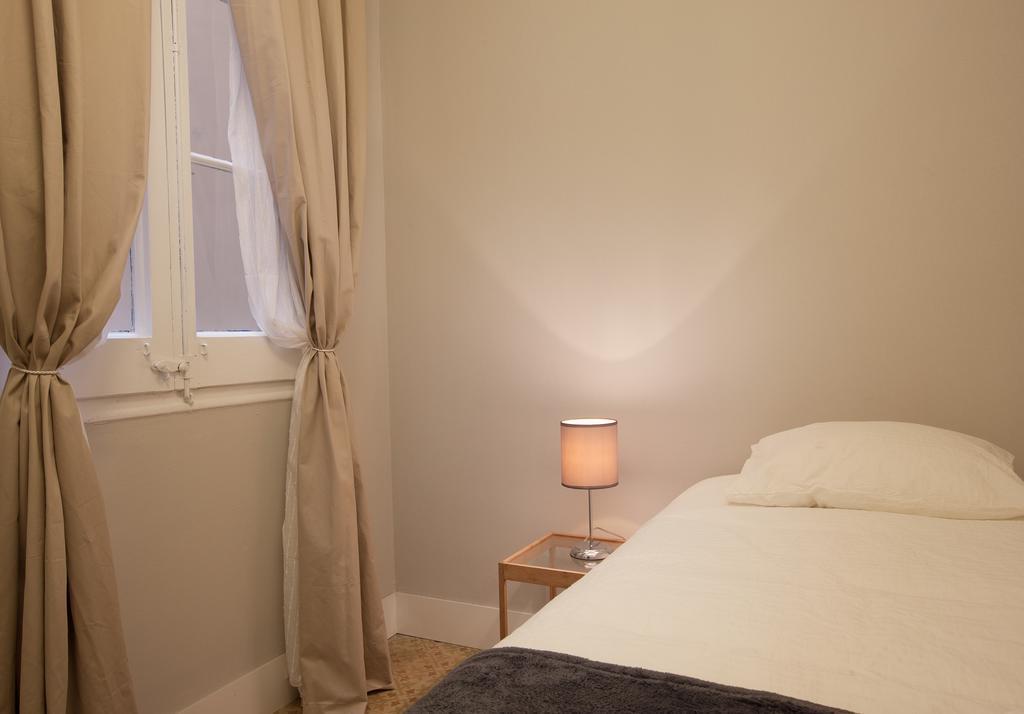 Enjoy Apartments Sofia バルセロナ 部屋 写真