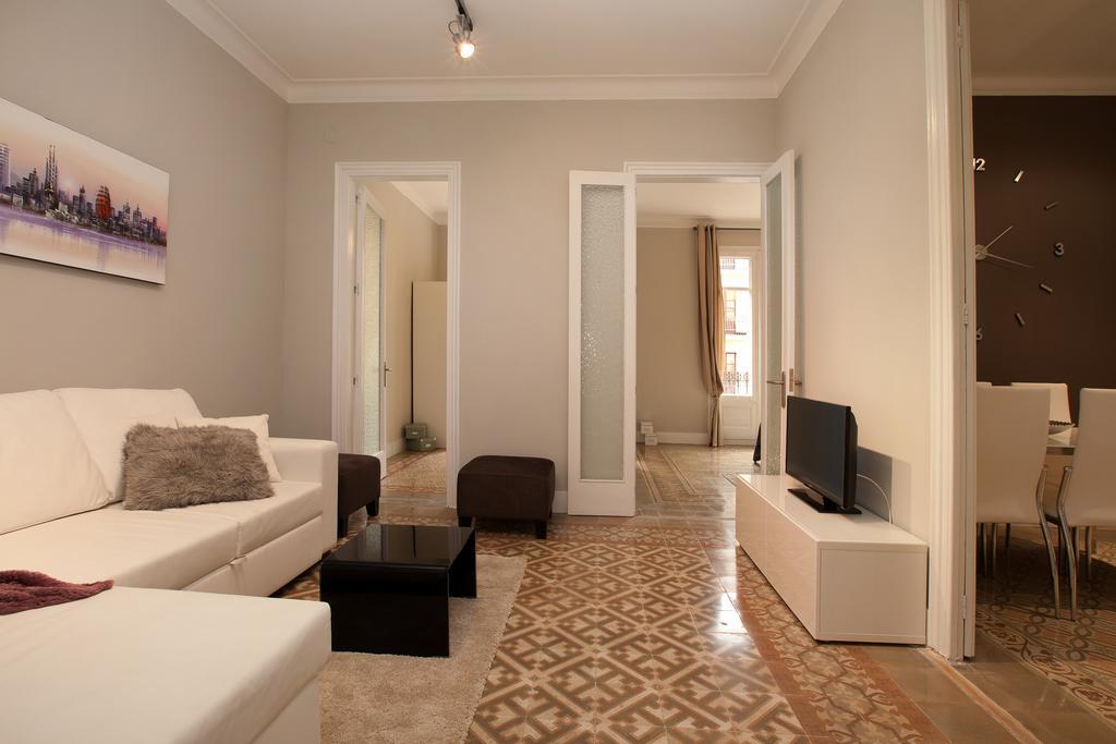 Enjoy Apartments Sofia バルセロナ 部屋 写真