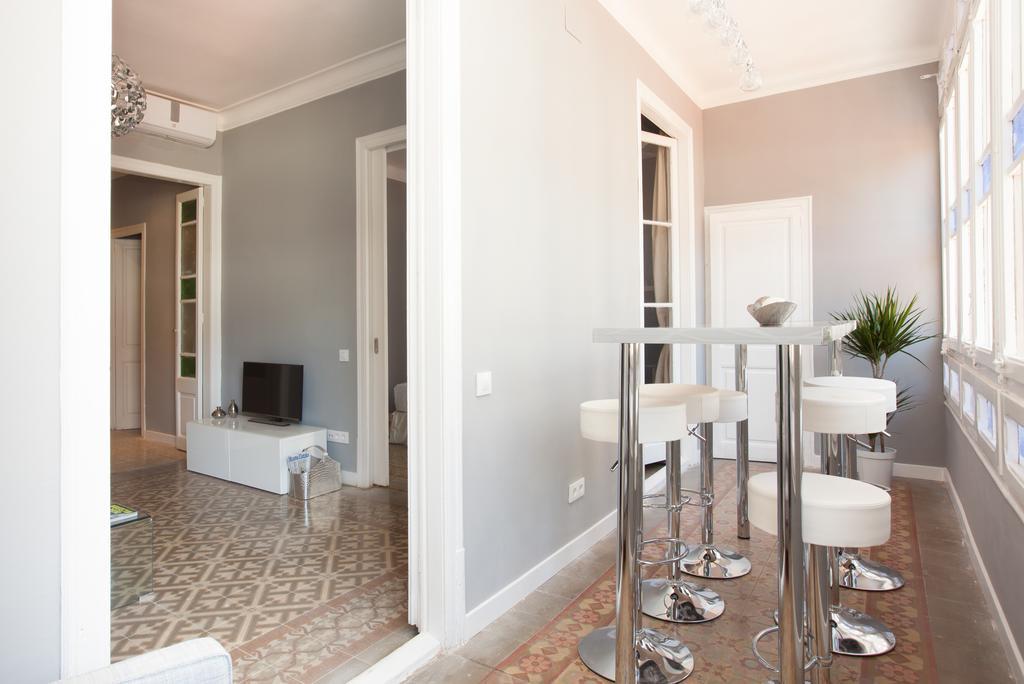 Enjoy Apartments Sofia バルセロナ エクステリア 写真