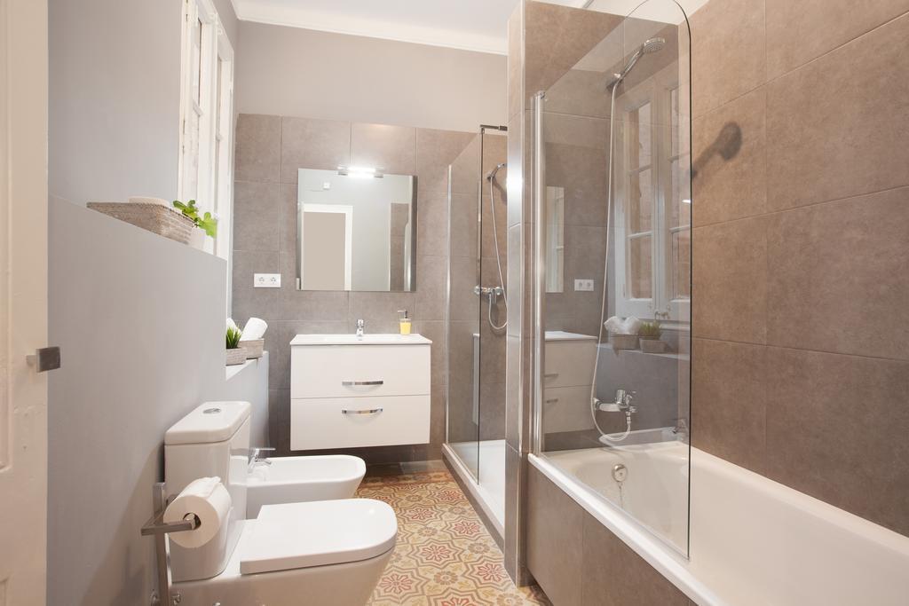 Enjoy Apartments Sofia バルセロナ エクステリア 写真