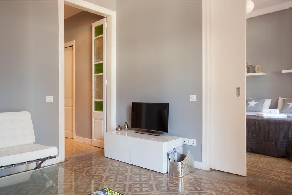 Enjoy Apartments Sofia バルセロナ エクステリア 写真